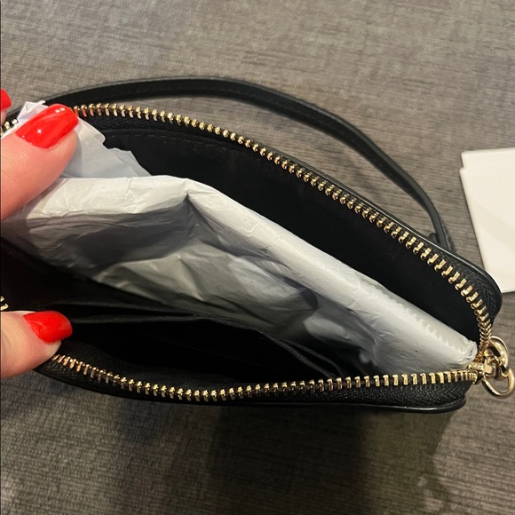 Coach Brand New Animal Print Wristlet in Tan and Black. - Picture 8 of 9